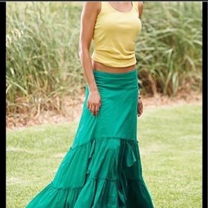 Venus green ruffle skirt
